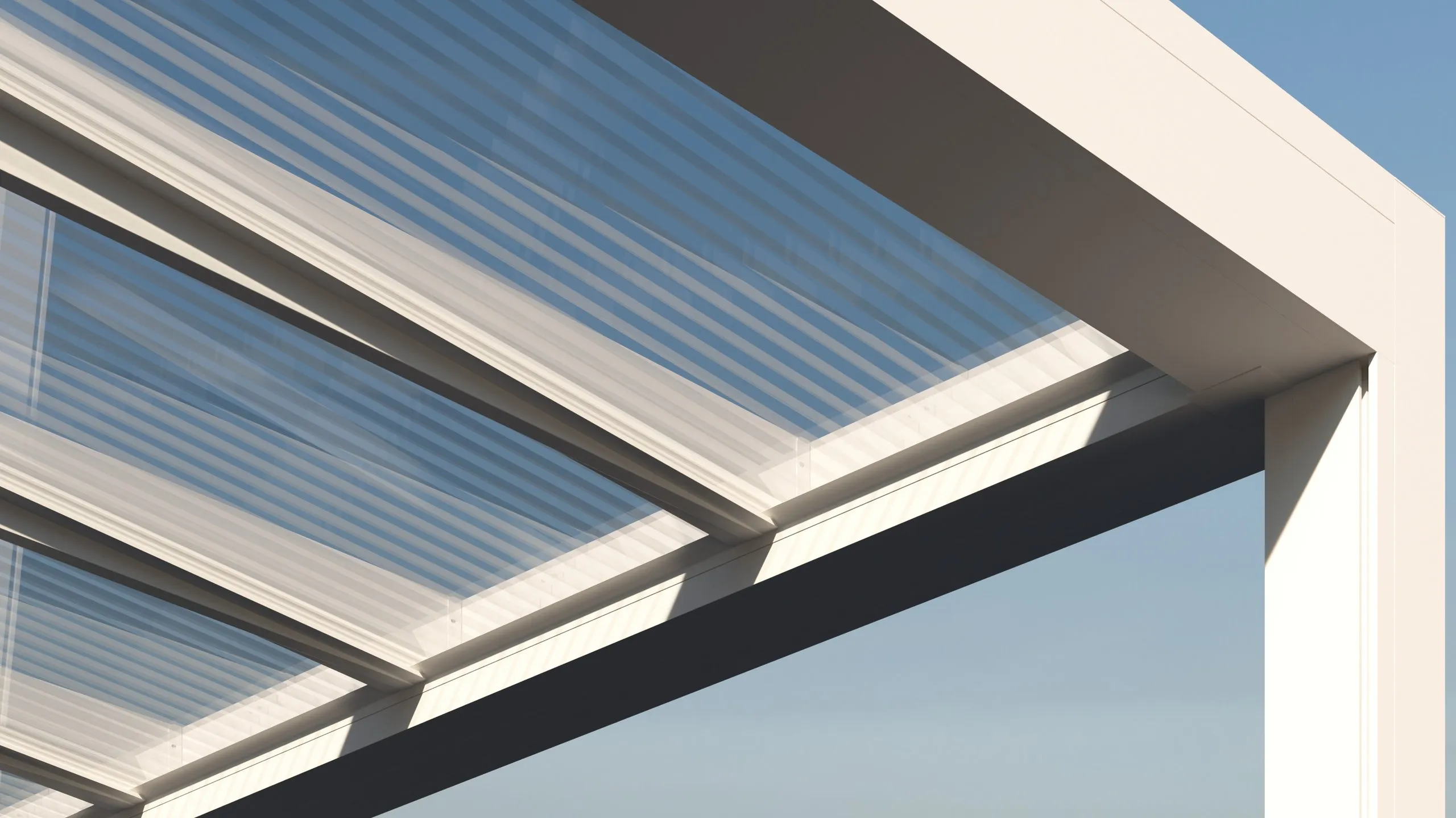 Detailansicht der Glaskonstruktion der Brustor B700