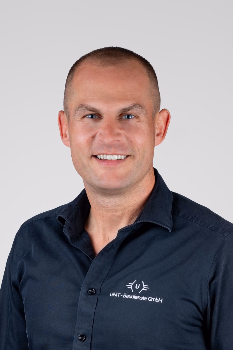 Portrait of Gilbert Peter, Managing Director